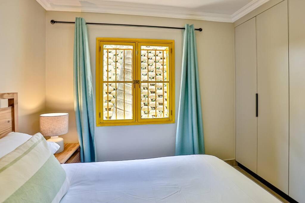 Appartement Large Sea View, Walk To Eateries, Loadshed Free à Ballito Extérieur photo